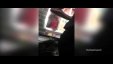 شاهد .. بالفيديو امرأة تجذب عاملة “ماكدونالدز” من شعرها وتسقطها من نافذة المطعم