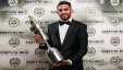 الرئيس الجزائري يهنئ محرز بجائزة أفضل لاعب في انجلترا