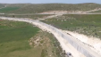 فيديو - الاحتلال: تقدم في بناء الجدار العازل جنوب الخليل