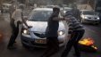 مستوطنون يرشقون المركبات بالحجارة ويغلقون شارع القدس- الخليل
